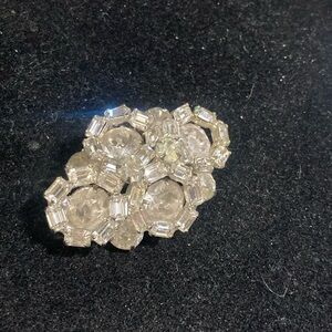 Weiss vintage rhinestone brooch